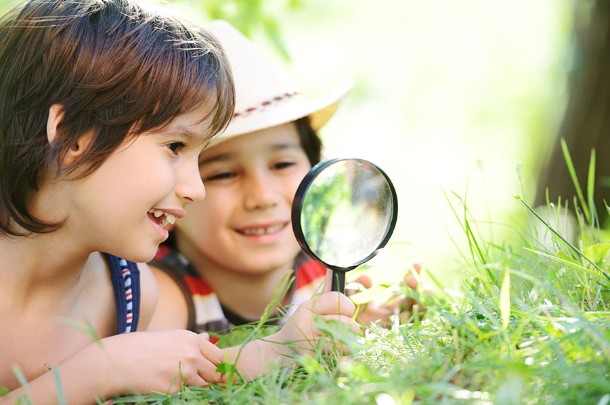 Children Magnifying Glass Bugs