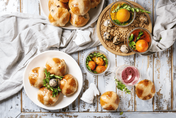 Vegan Hot Cross Bun-nies 