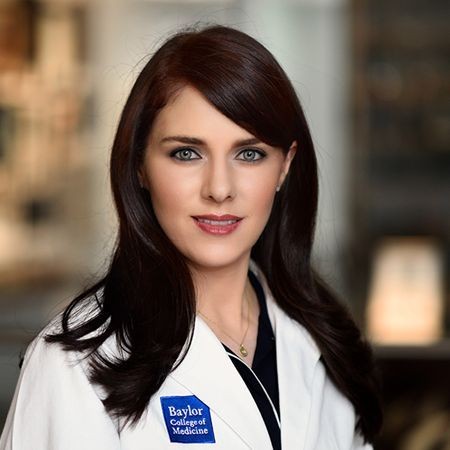 Stacey Carter headshot