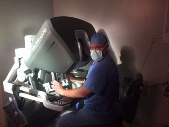 General Surgeon Performs 1,000th Robotic Procedure | St. Luke's Health