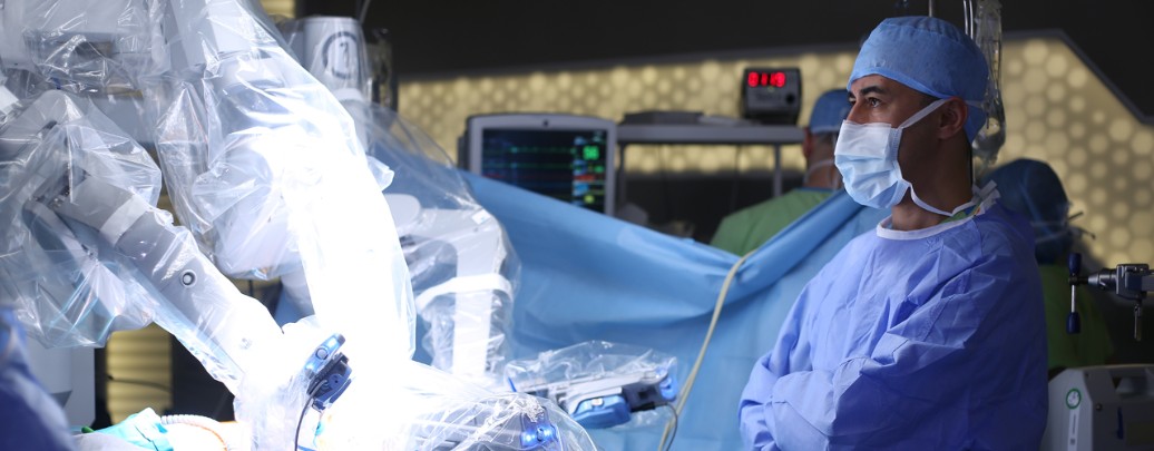 A surgeon utilizes technology to perform a robotic Whipple procedure.